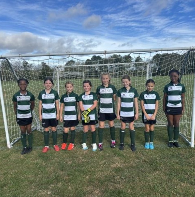 News &raquo; U10 Girls Football Team Bring Home Bronze Medals